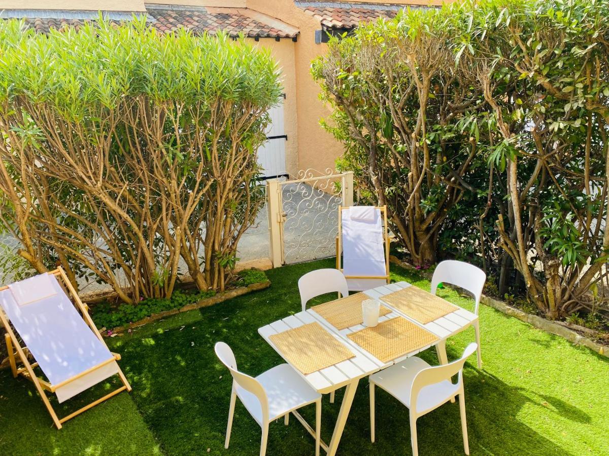 Les Tamaris Apartment Saint-Cyr-sur-Mer Exterior foto